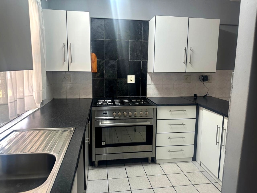 3 Bedroom Property for Sale in Safari Gardens North West